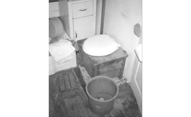 Basic Compost Toilet