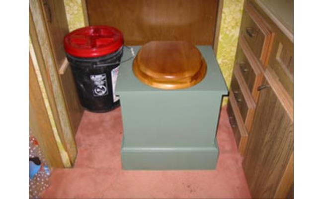 Basic Compost Toilet